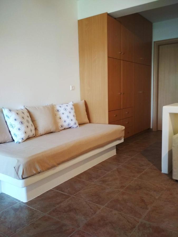 Kipari Apartments Áno Meriá Exterior photo
